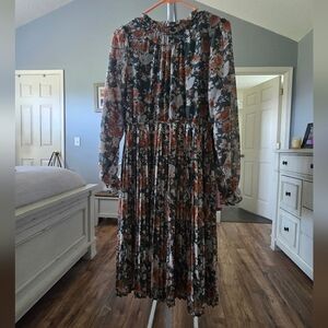 Elegant Floral Long Sleeve Dress